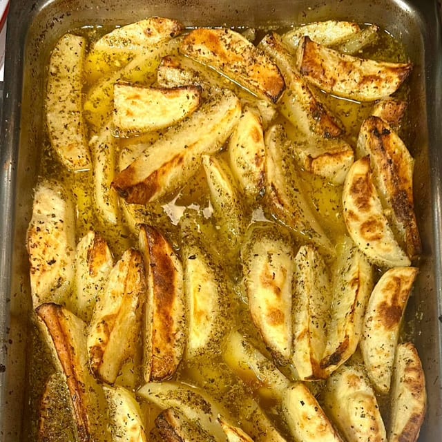 1/2 Pan Patates Lemonates (Oven Lemon Potatoes).